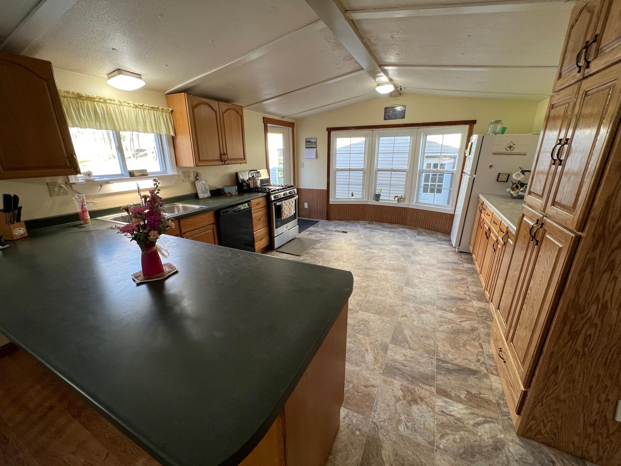 330 Airport Road Dexter, ME 04930 - Photo 7 of 42 7