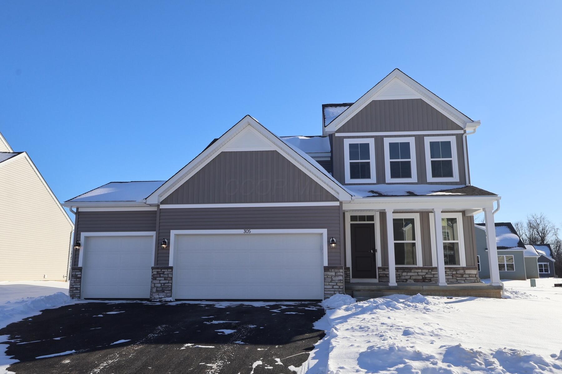 305 Cherry Hills Road Commercial Point, OH 43116 - Photo 1 of 18 Exterior