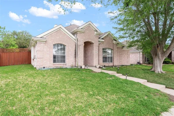 $2,600 | 3841 Pine Valley Drive, Plano, TX 75025