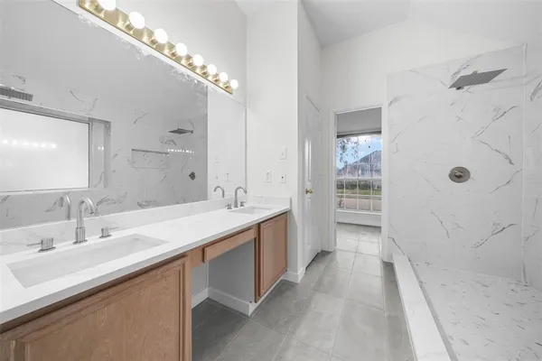 $2,600 | 3841 Pine Valley Drive, Plano, TX 75025