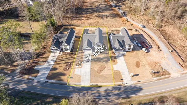 $775,000 | 502 Level Creek Road, Sugar Hill, GA 30518