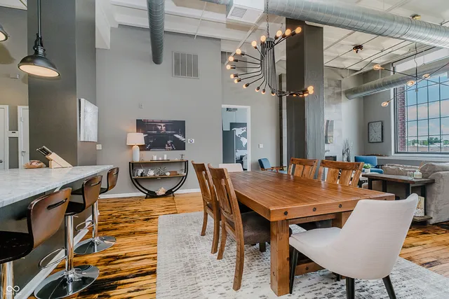 $495,000 | 624 East Walnut Street, Unit 26, Indianapolis, IN 46204