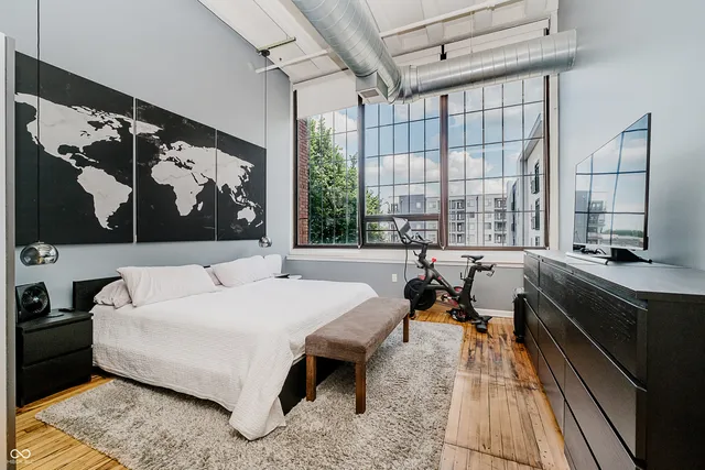 $495,000 | 624 East Walnut Street, Unit 26, Indianapolis, IN 46204