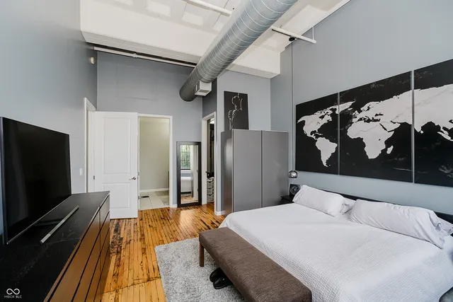 $495,000 | 624 East Walnut Street, Unit 26, Indianapolis, IN 46204