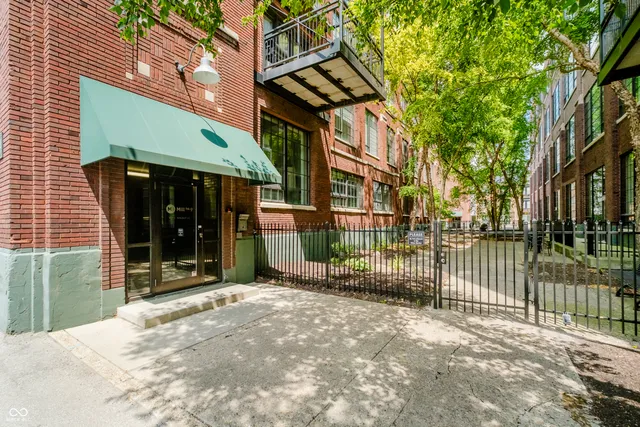 $495,000 | 624 East Walnut Street, Unit 26, Indianapolis, IN 46204