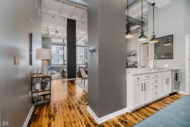 $495,000 | 624 East Walnut Street, Unit 26, Indianapolis, IN 46204