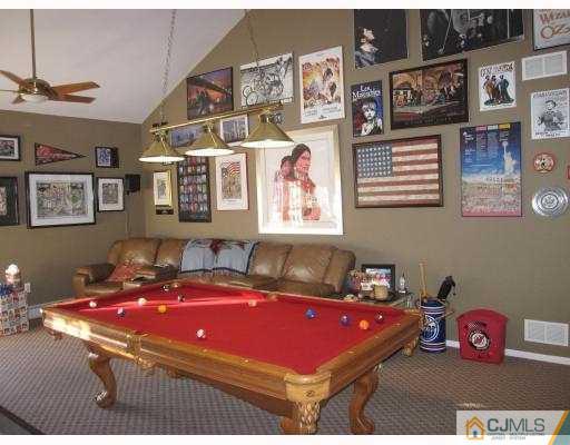 115 Disbrow Road Old Bridge, NJ 07747 - Photo 5 of 10 Gallery Image 5