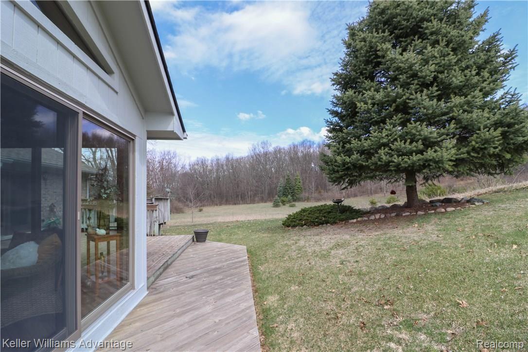 5210 Fenton Road Fenton, MI 48430 - Photo 60 of 67 IMG_0091.jpg