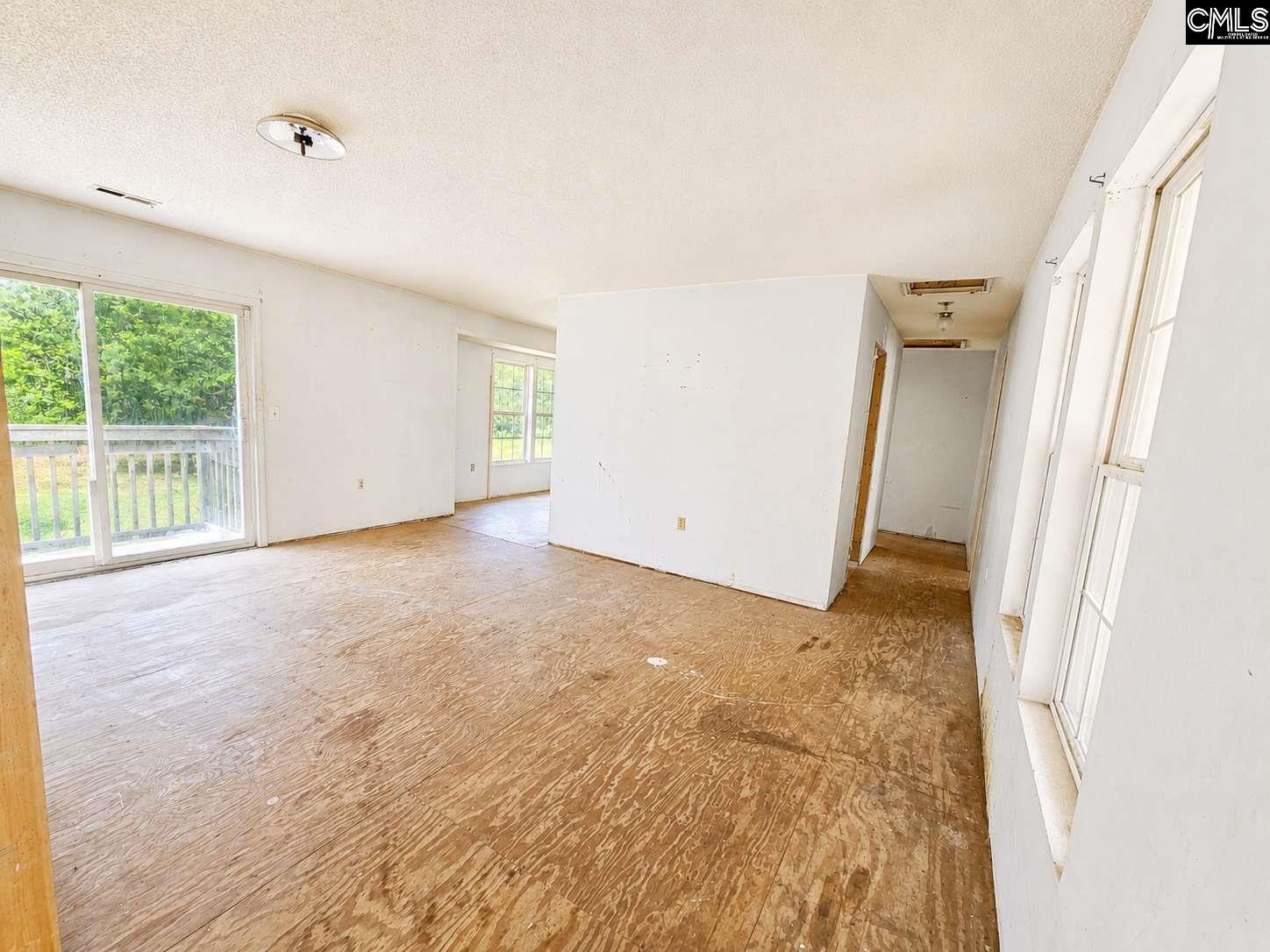 6792 Columbia Road St. Matthews, SC 29135 - Photo 2 of 5