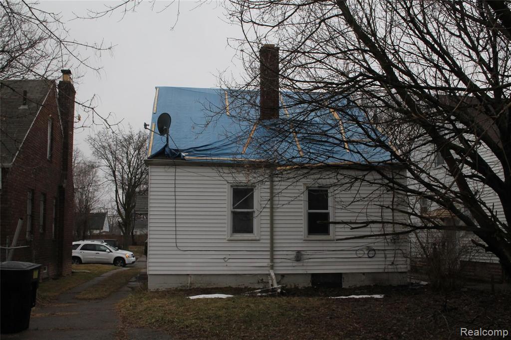 9952 Rutland Street Detroit, MI 48227 - Photo 3 of 24