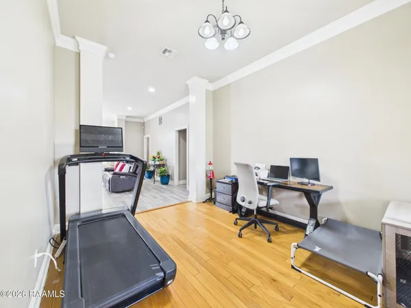 $2,400 | 430 Planters Row, Lafayette, LA 70508