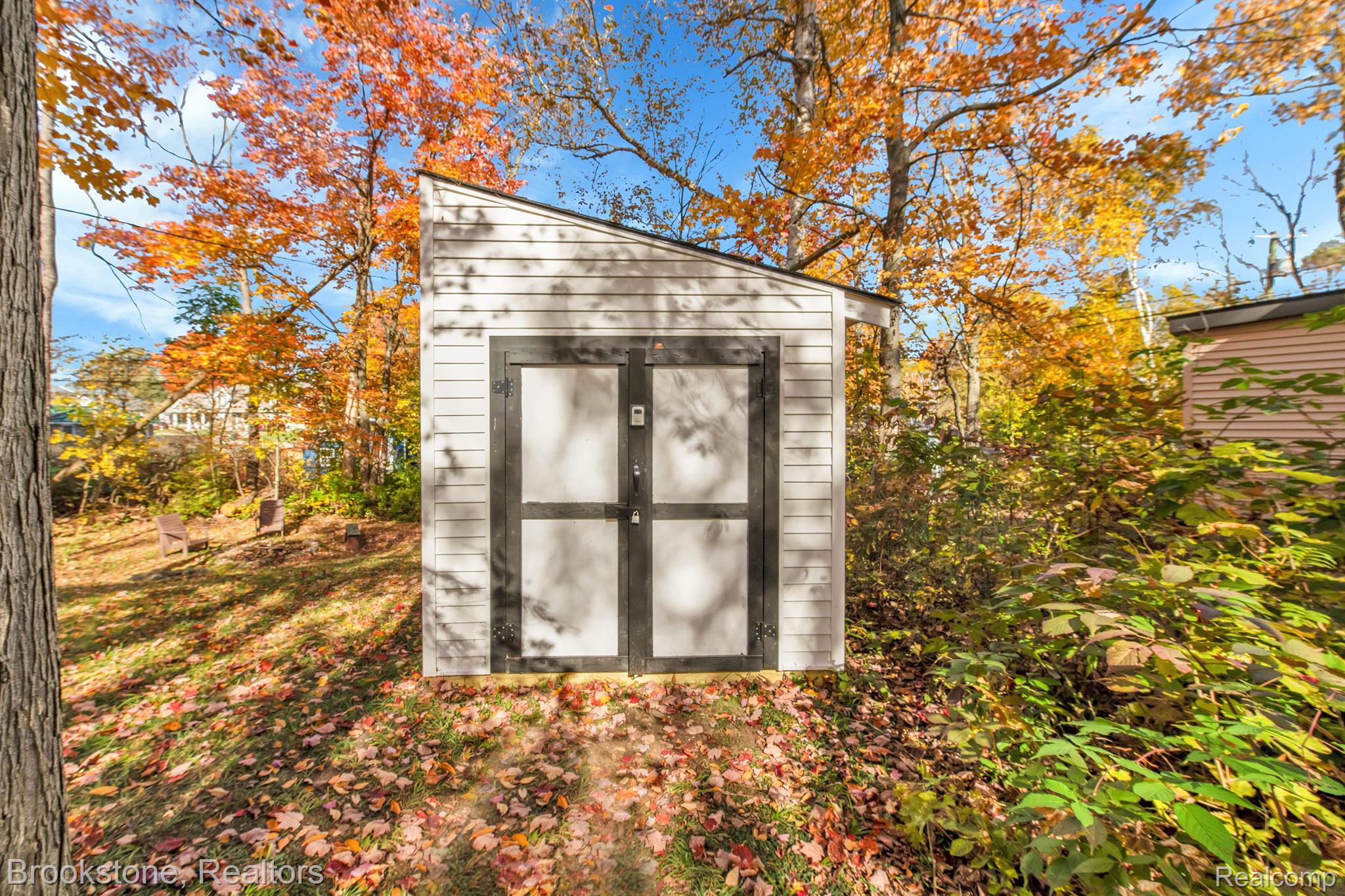 7375 Lakewood Road Lexington, MI 48450 - Photo 9 of 23 Gallery Image 9