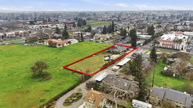 $1,300,000 | 1740 Colorado Avenue, Turlock, CA 95382