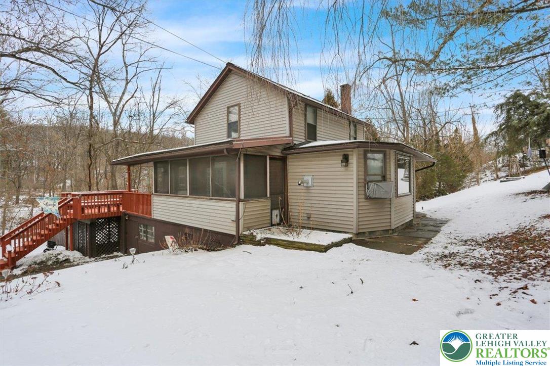 1825 Moselem Spring Road Hamburg, PA 19526 - Photo 3 of 24 a front view of a house with a yard