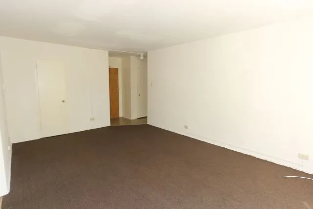 $1,295 | 7333 North Ridge Boulevard, Unit 305, Chicago, IL 60645