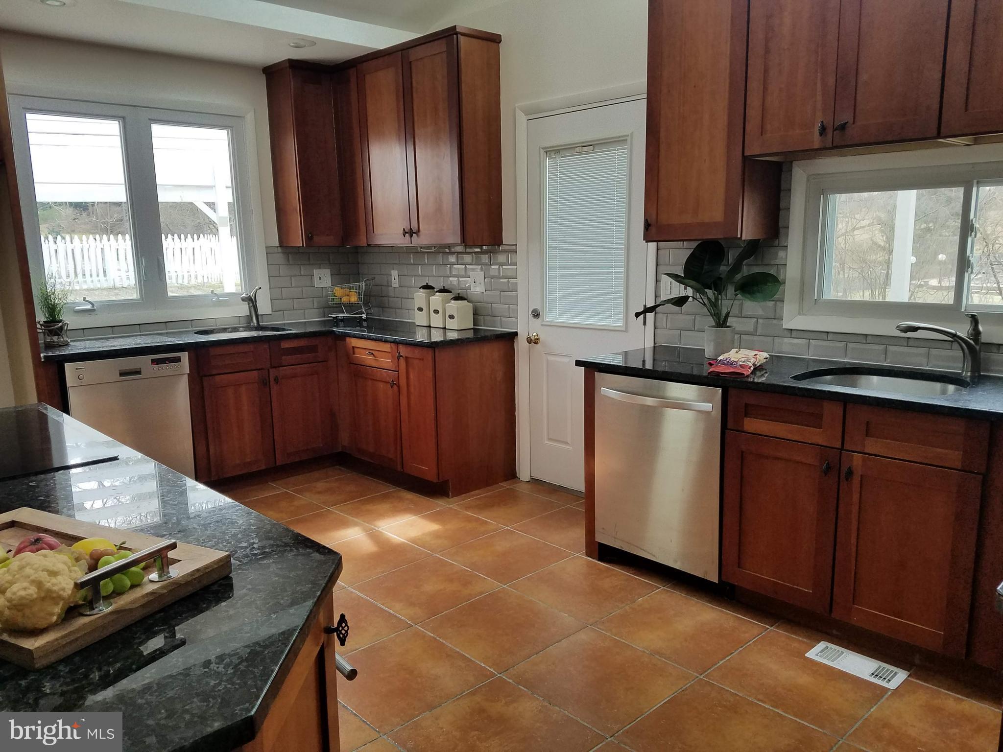 7704 Eden Roc Way Baltimore, MD 21208 - Photo 19 of 49 Gallery Image 19