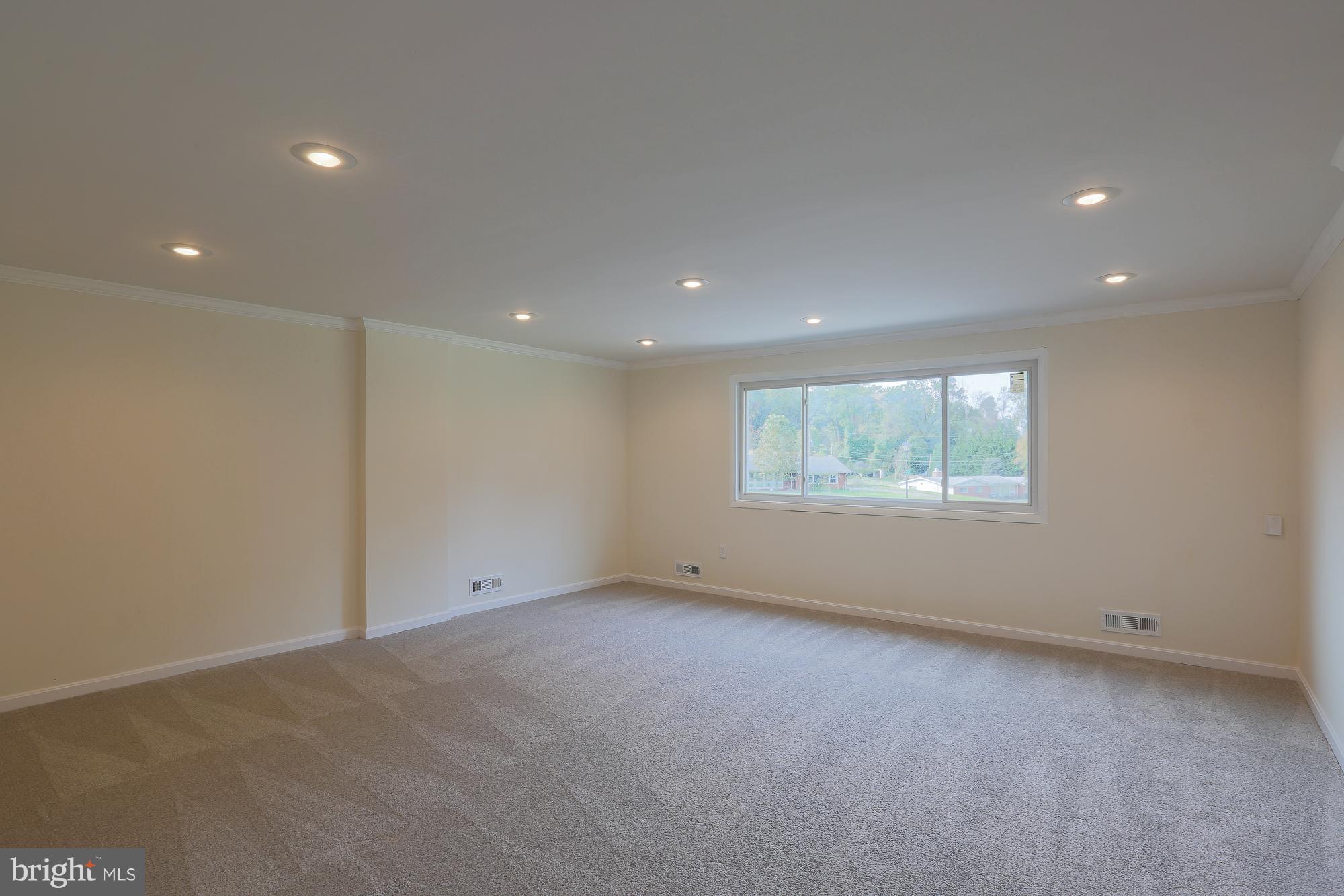 7704 Eden Roc Way Baltimore, MD 21208 - Photo 21 of 49 Gallery Image 21