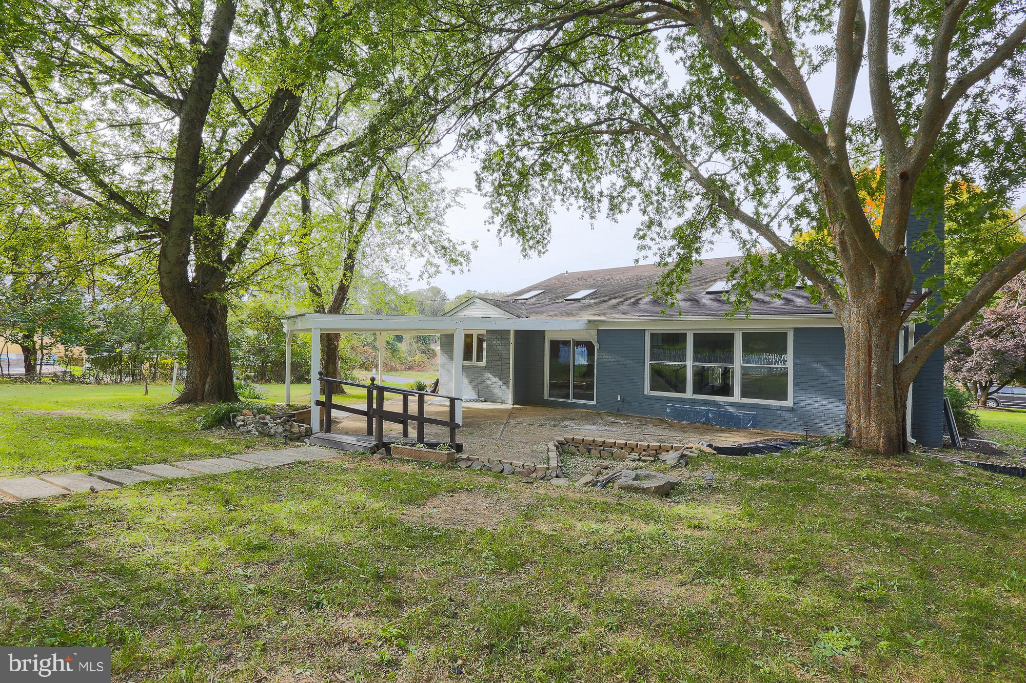 7704 Eden Roc Way Baltimore, MD 21208 - Photo 41 of 49 Gallery Image 41