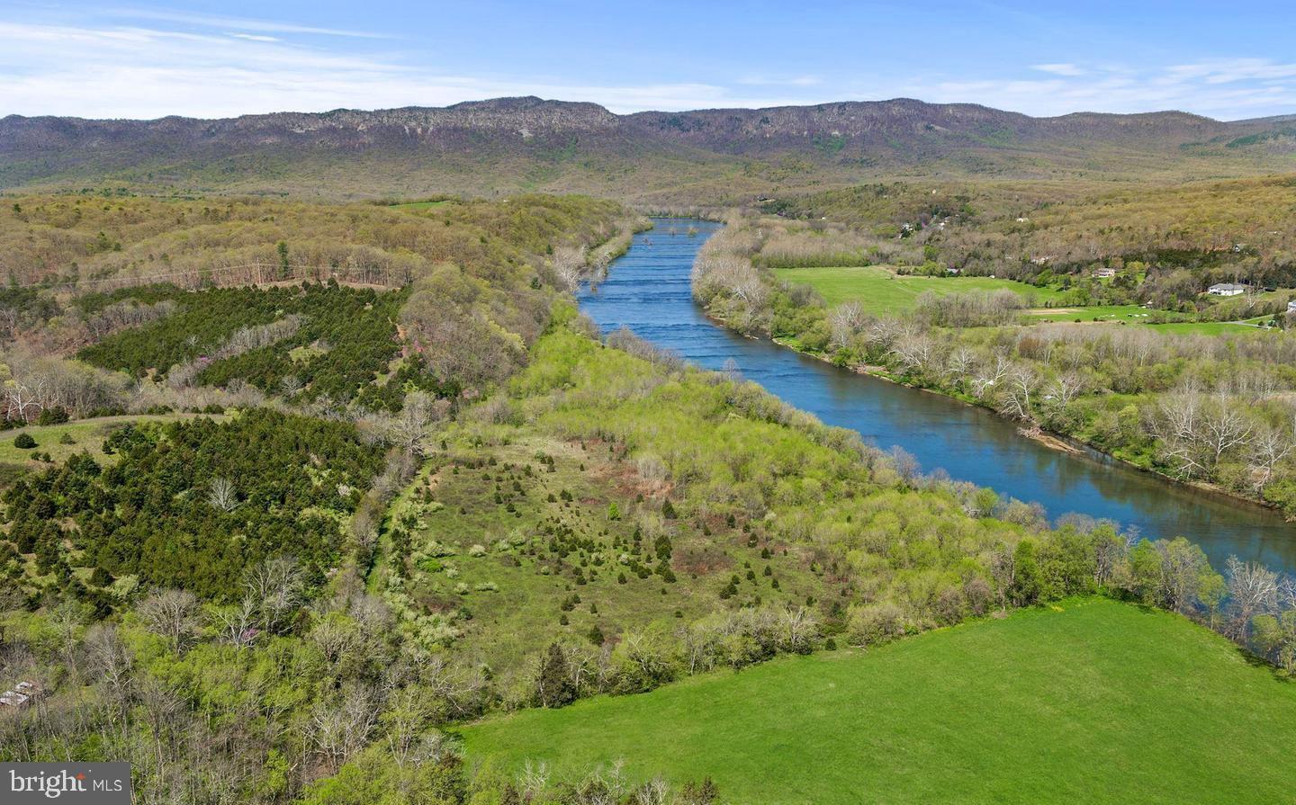 326 Thunderbird Road Front Royal, VA 22630 - Photo 37 of 44 a view of an mountain with lake view