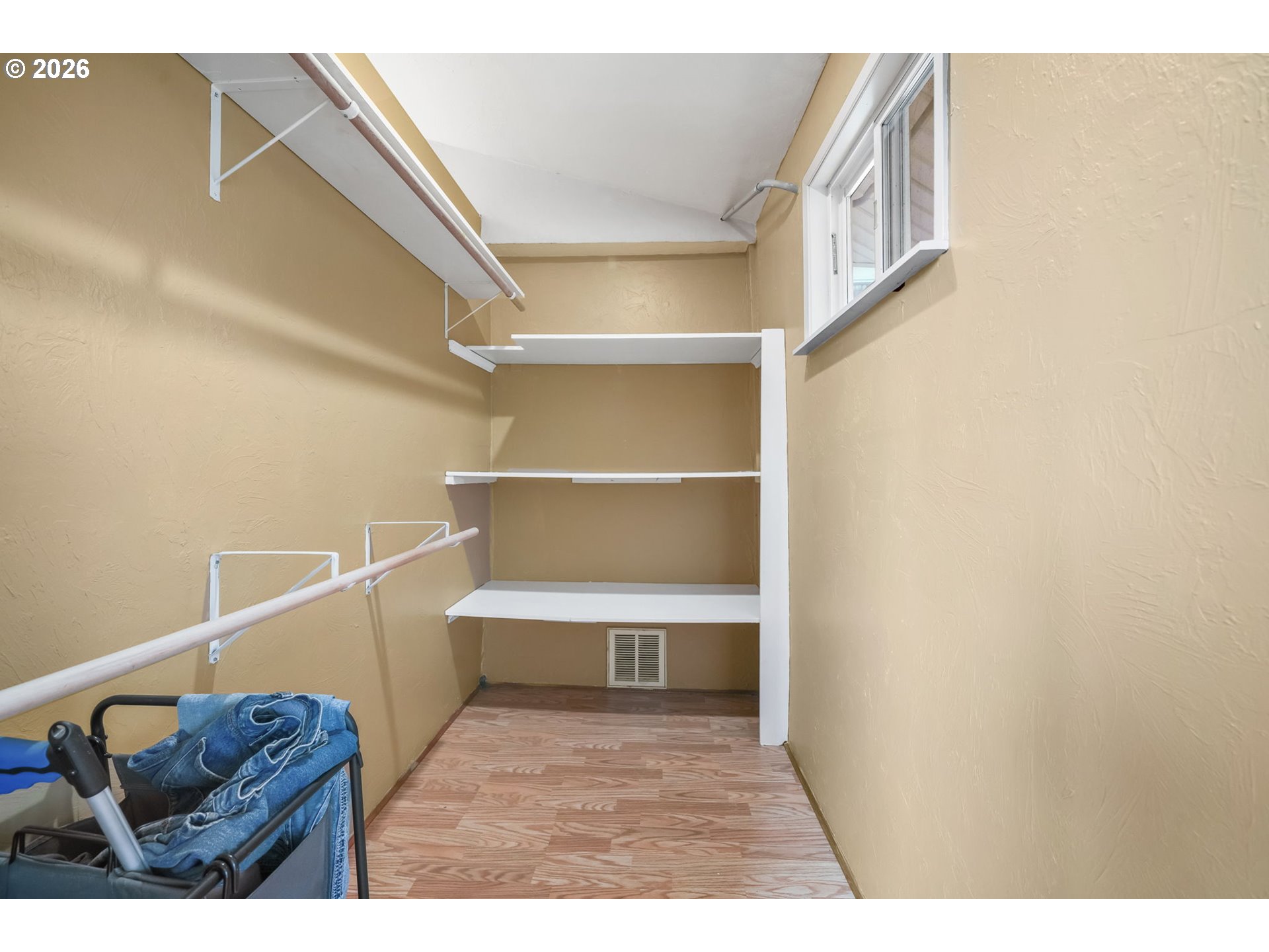 79844 Delight Valley School Road Cottage Grove, OR 97424 - Photo 26 of 48 Bedroom, Primary