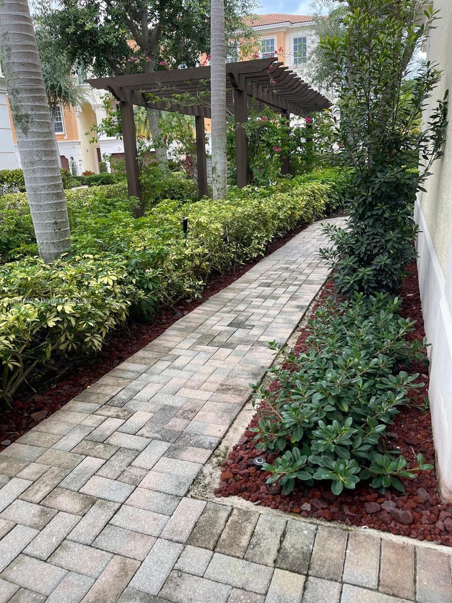 5565 Northeast Trieste Way Boca Raton, FL 33487 - Photo 27 of 30