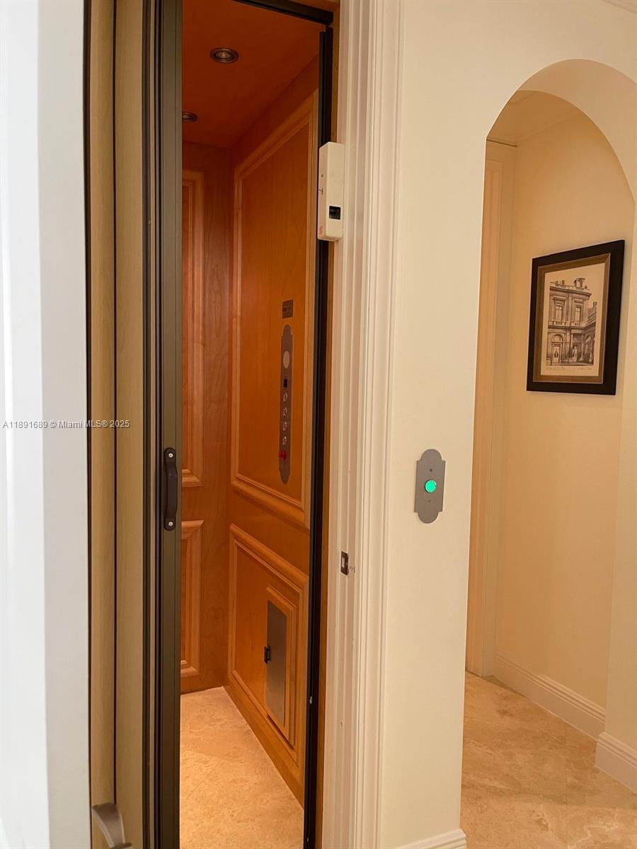 5565 Northeast Trieste Way Boca Raton, FL 33487 - Photo 5 of 30 a view of a bathroom