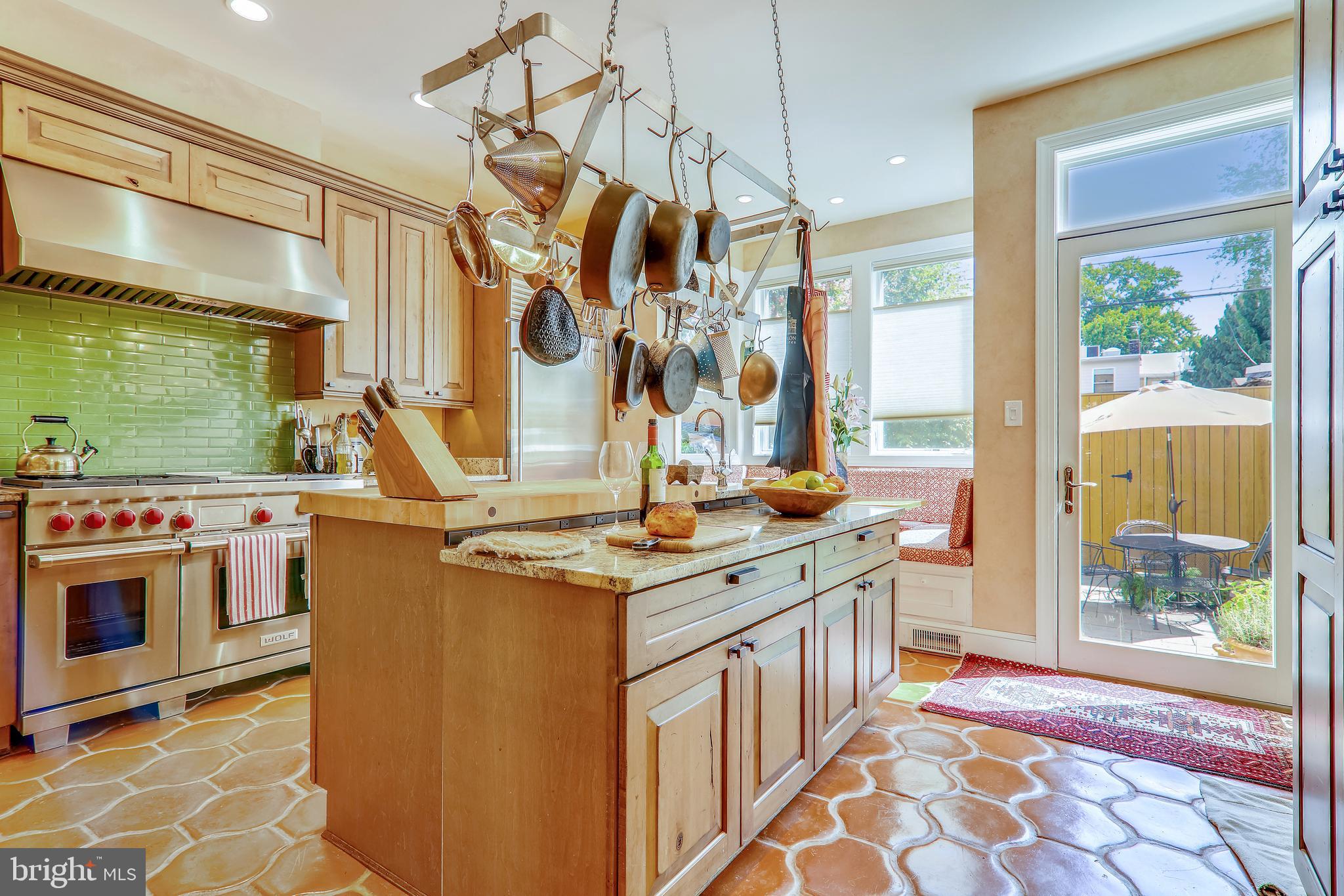 232 9th Street Southeast Washington, DC 20003 - Photo 13 of 36 One of the Finest Cook's Kitchen
