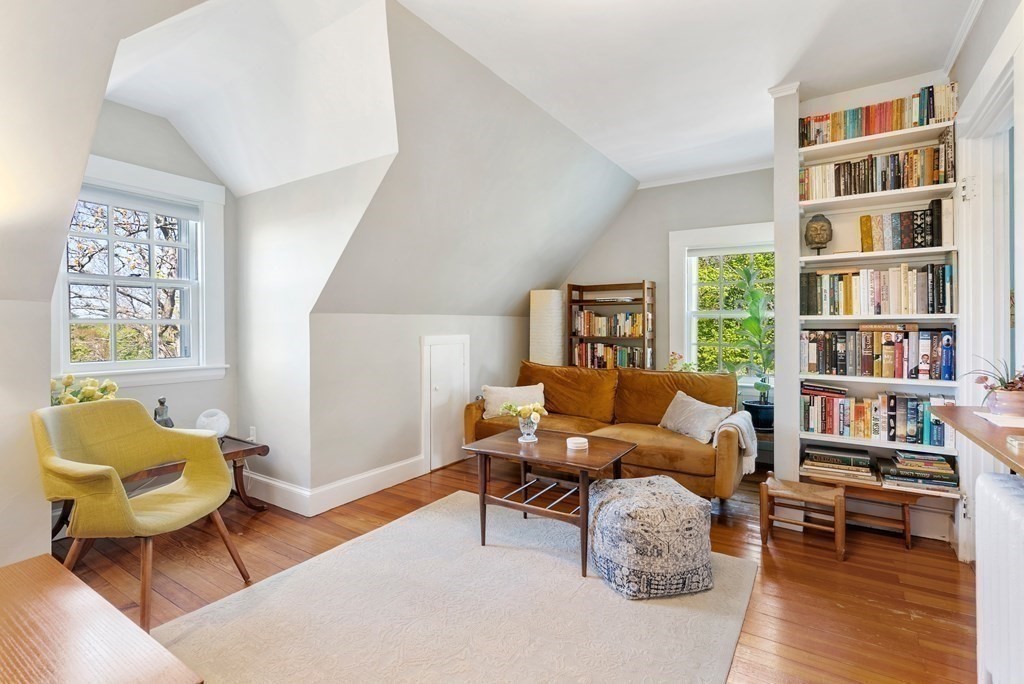 51 Montvale Crescent Newton, MA 02459 - Photo 22 of 39