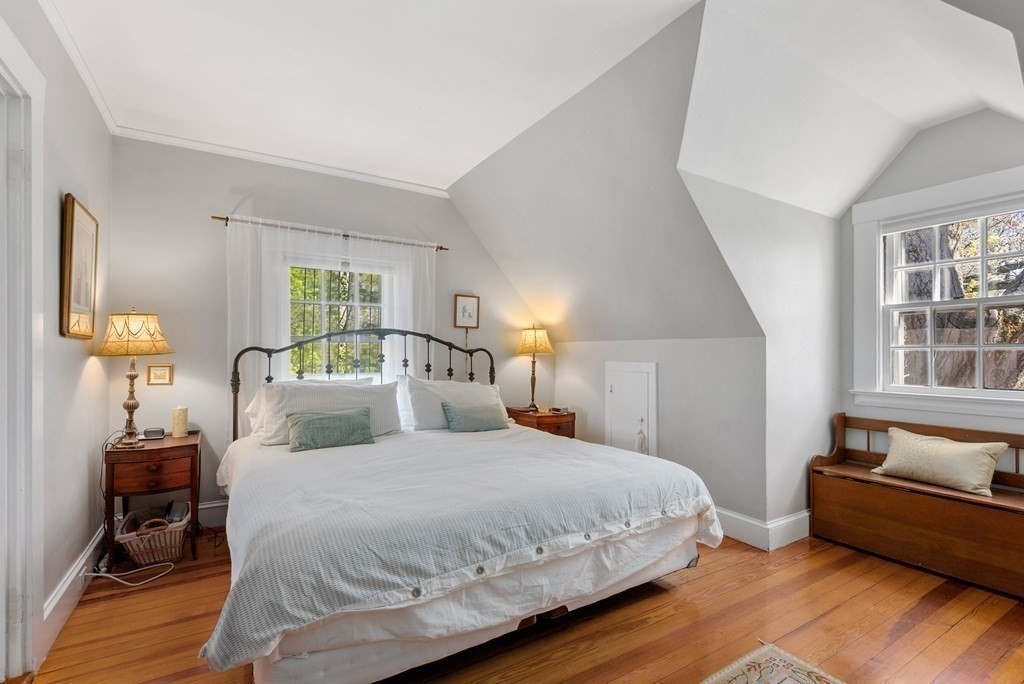 51 Montvale Crescent Newton, MA 02459 - Photo 23 of 39