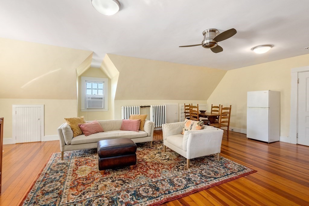 51 Montvale Crescent Newton, MA 02459 - Photo 25 of 39