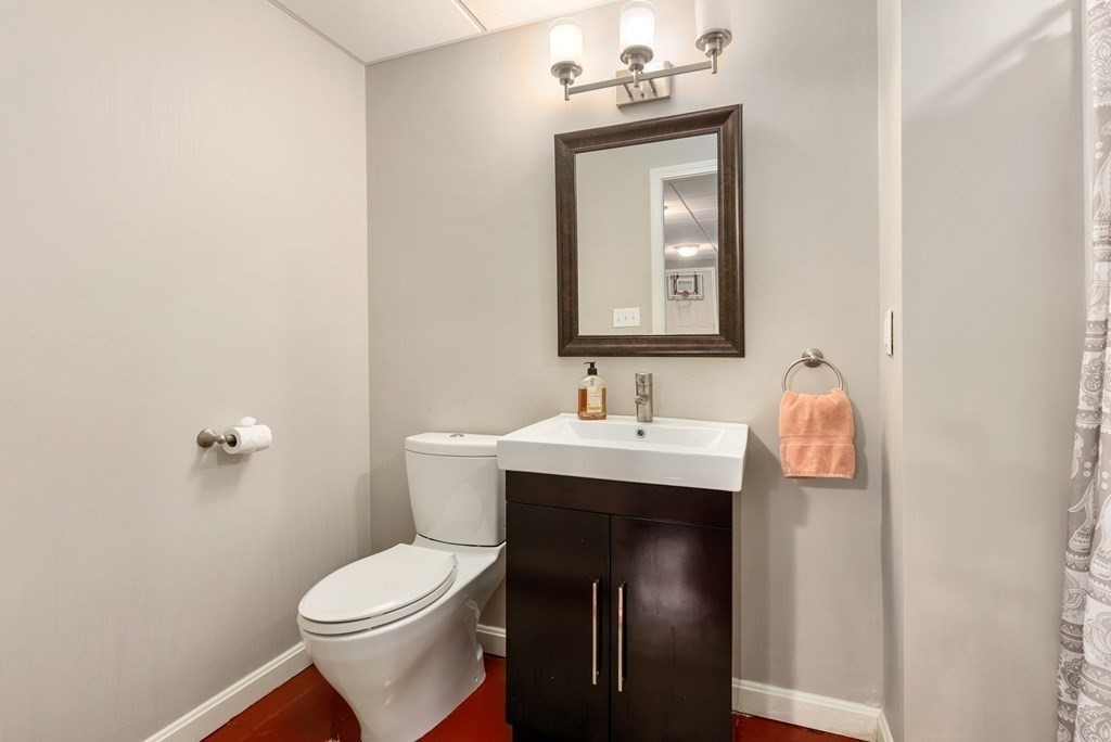 51 Montvale Crescent Newton, MA 02459 - Photo 30 of 39