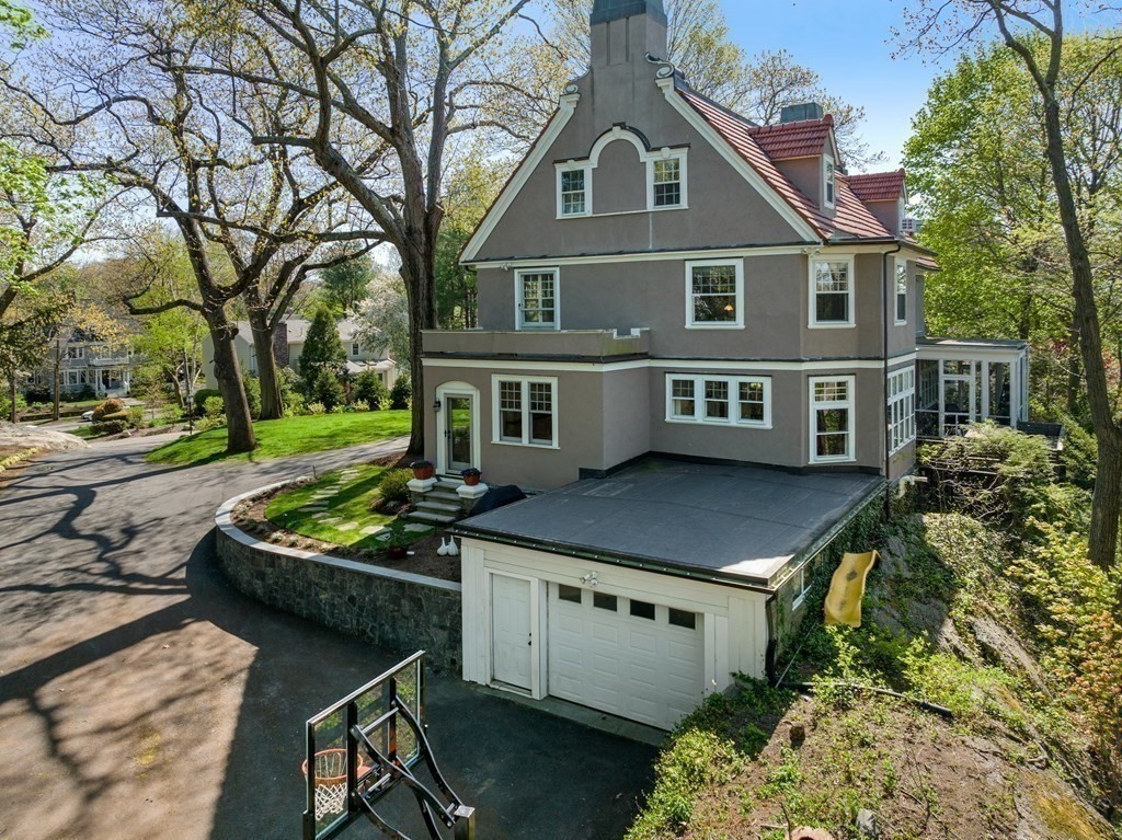 51 Montvale Crescent Newton, MA 02459 - Photo 35 of 39