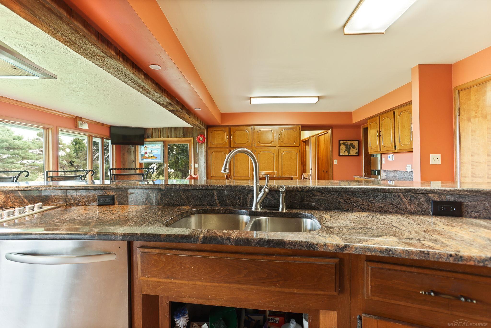 160 West Deckerville Road Caro, MI 48723 - Photo 22 of 62 50159027-19f8f957-605d-4f41-b845-6fb1b7daae88.JPG