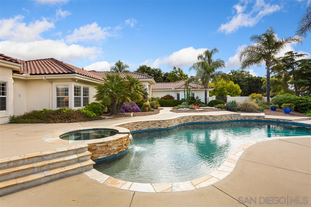 10178-76 Lilac Ridge Road Escondido, CA 92026 - Photo 19 of 25