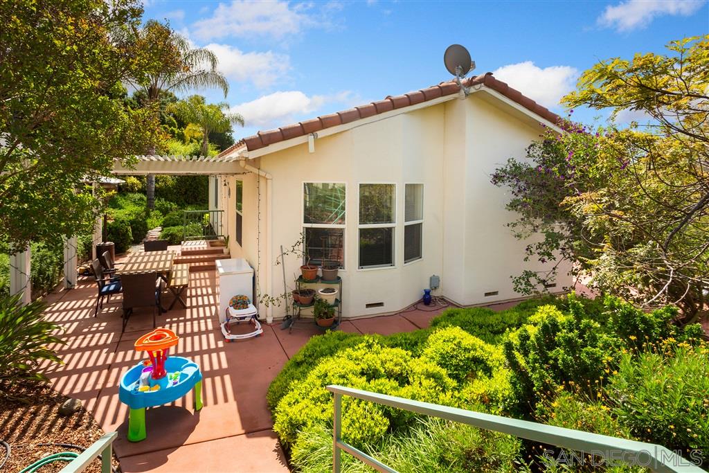 10178-76 Lilac Ridge Road Escondido, CA 92026 - Photo 24 of 25