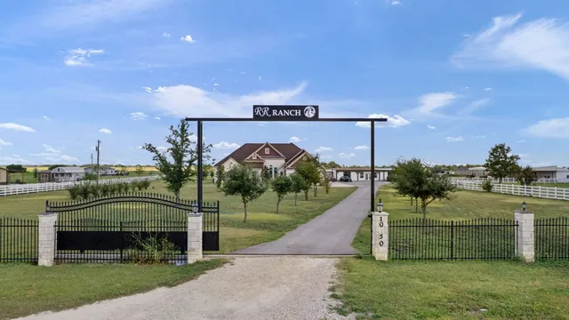 $1,400,000 | 1050 Farm To Market Road 619, Taylor, TX 76574