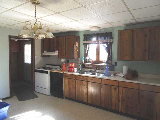 5759 Sun Prairie Road Rhinelander, WI 54501 - Photo 3 of 11 Gallery Image 3