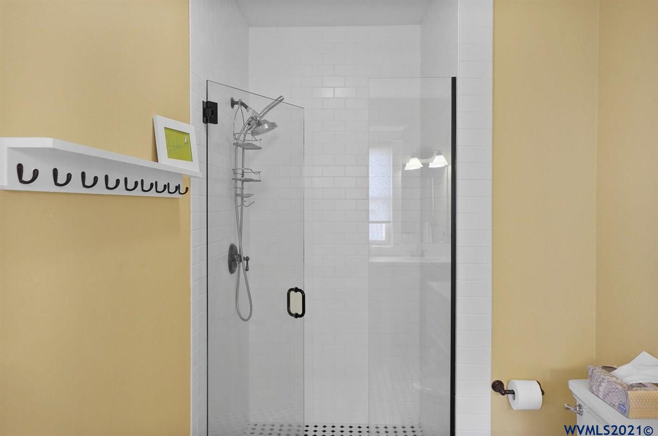 758 Edwards Road South Monmouth, OR 97361 - Photo 32 of 42 Gallery Image 32