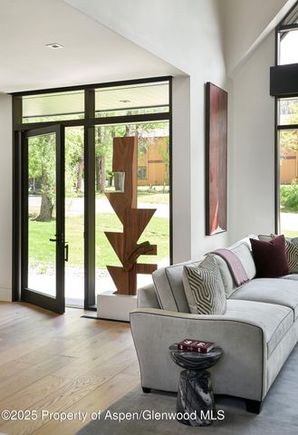 $25,500,000 | 810 West Smuggler Street, Aspen, CO 81611