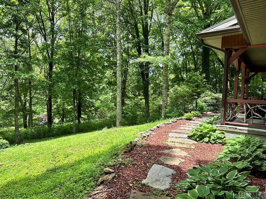 4205 Flat Mountain Road Highlands, NC 28741 - Photo 17 of 47 Gallery Image 17