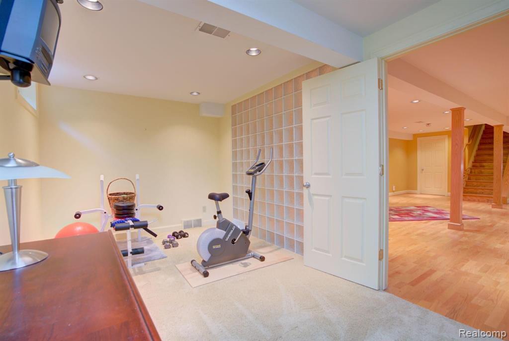 10177 West Mt Morris Road Flushing, MI 48433 - Photo 41 of 53