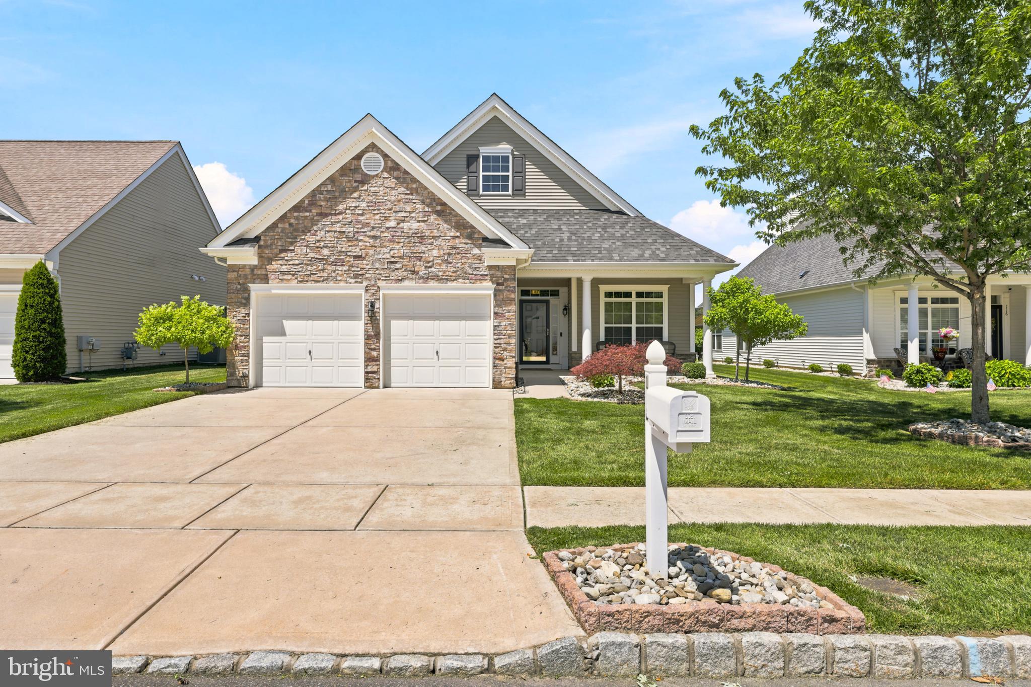 118 Field Loop Glassboro, NJ 08028 - Photo 8 of 34 Beautiful Curb Appeal