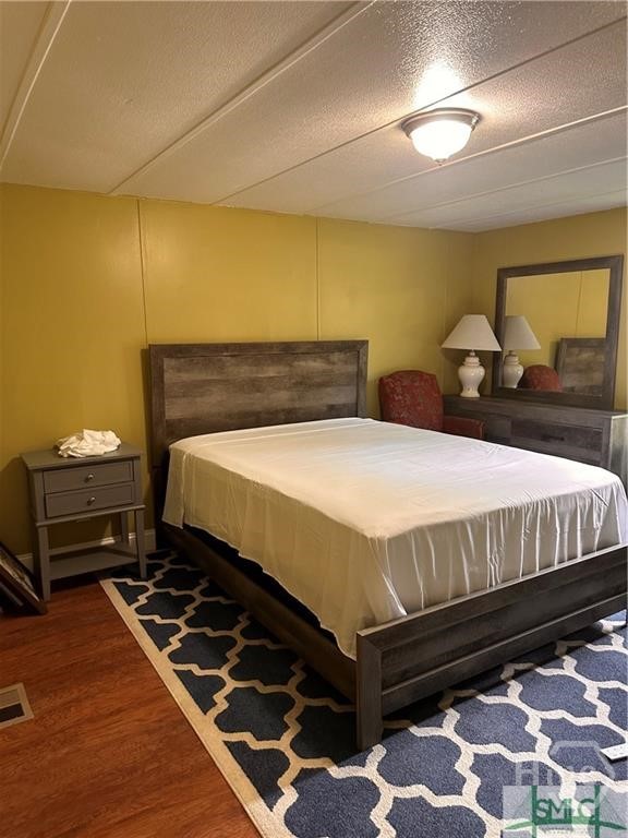 219-221 John Carter Road Bloomingdale, GA 31302 - Photo 13 of 46 219 front bedroom