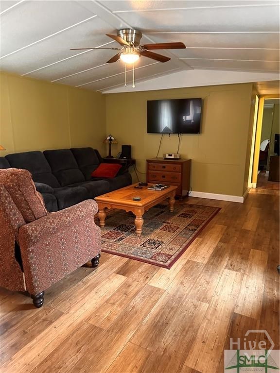 219-221 John Carter Road Bloomingdale, GA 31302 - Photo 4 of 46 219 livingroom