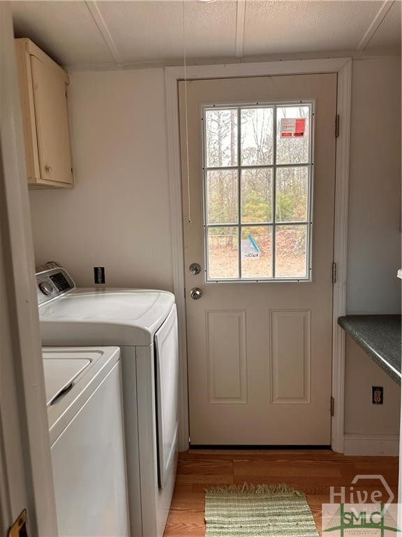 219-221 John Carter Road Bloomingdale, GA 31302 - Photo 9 of 46 219 laundry