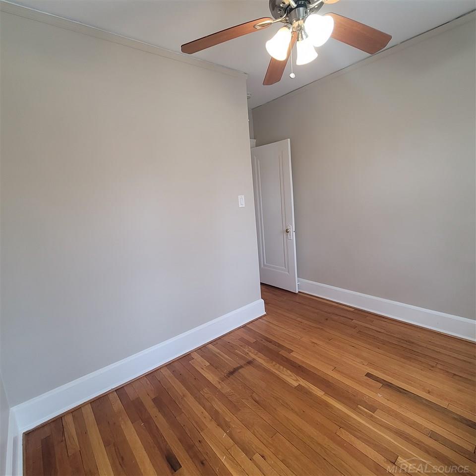862 Nottingham Road, Unit 2S Grosse Pointe, MI 48230 - Photo 15 of 19