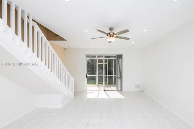 $2,850 | 1911 Madeira Drive, Unit 1911, Fort Lauderdale, FL 33327