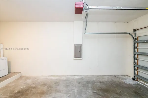 $2,850 | 1911 Madeira Drive, Unit 1911, Weston, FL 33327