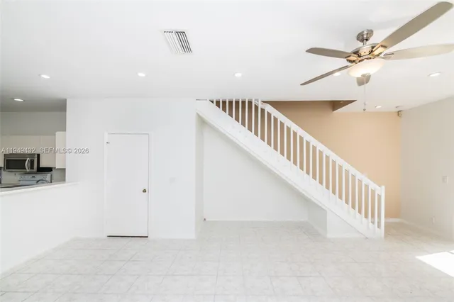 $2,850 | 1911 Madeira Drive, Unit 1911, Fort Lauderdale, FL 33327