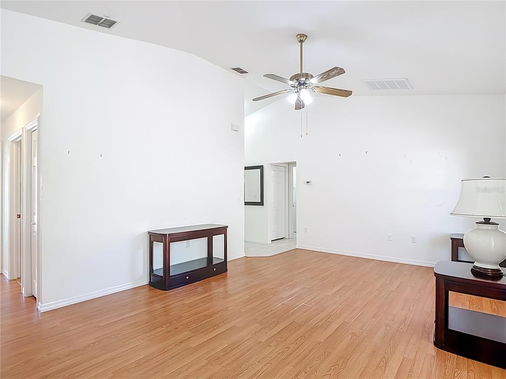 11187 Campfield Road Weeki Wachee, FL 34614 - Photo 15 of 57